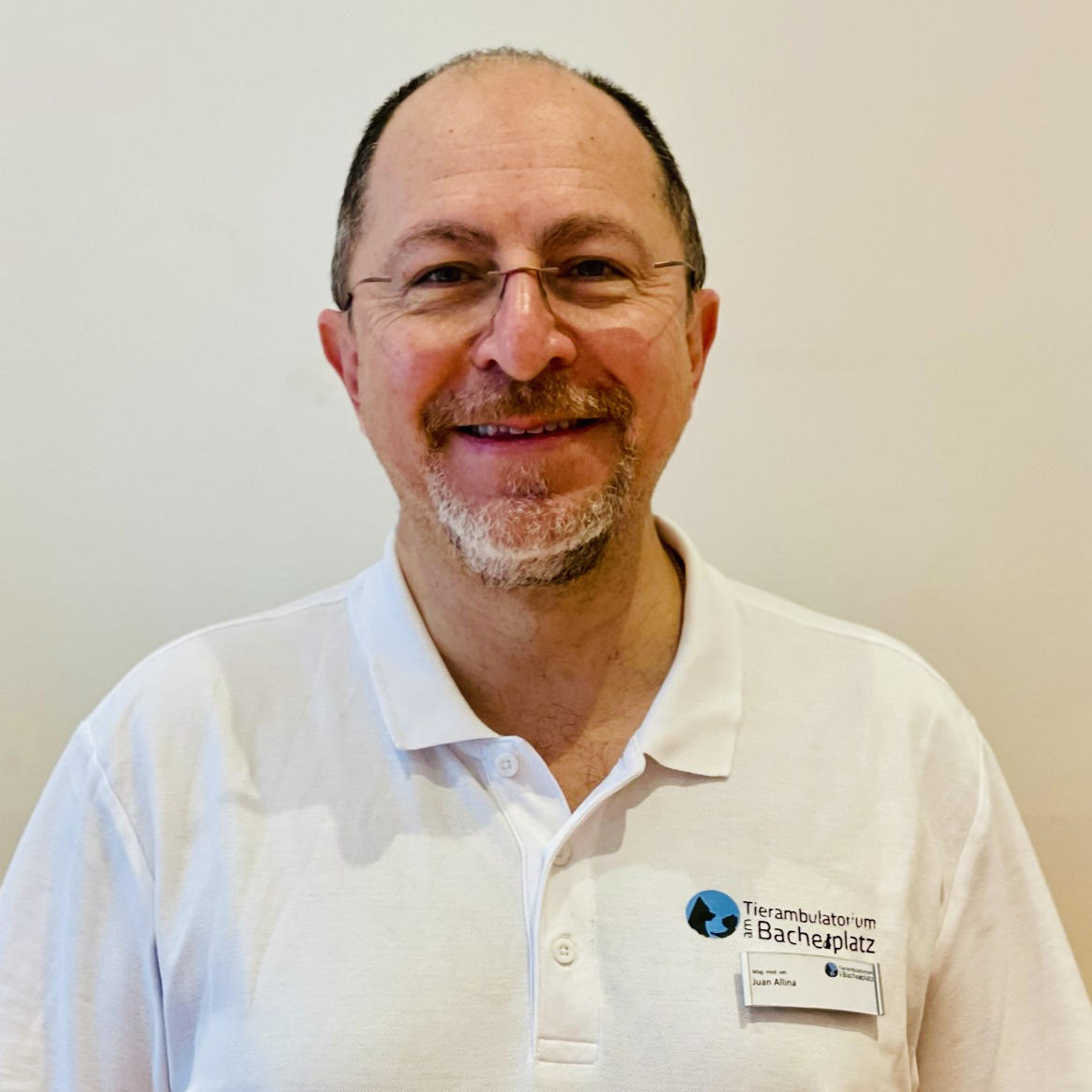 Mag. med. vet. Juan Allina